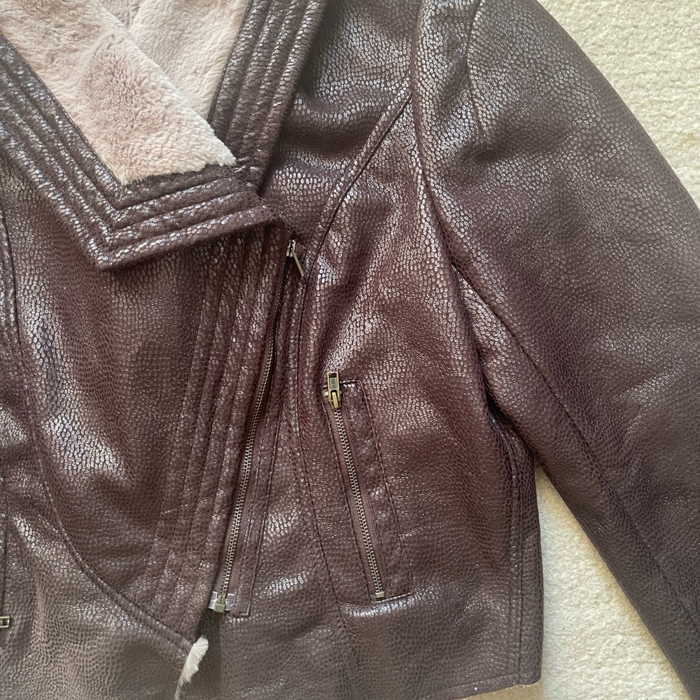 Winter jacket - Picture 4 of 5